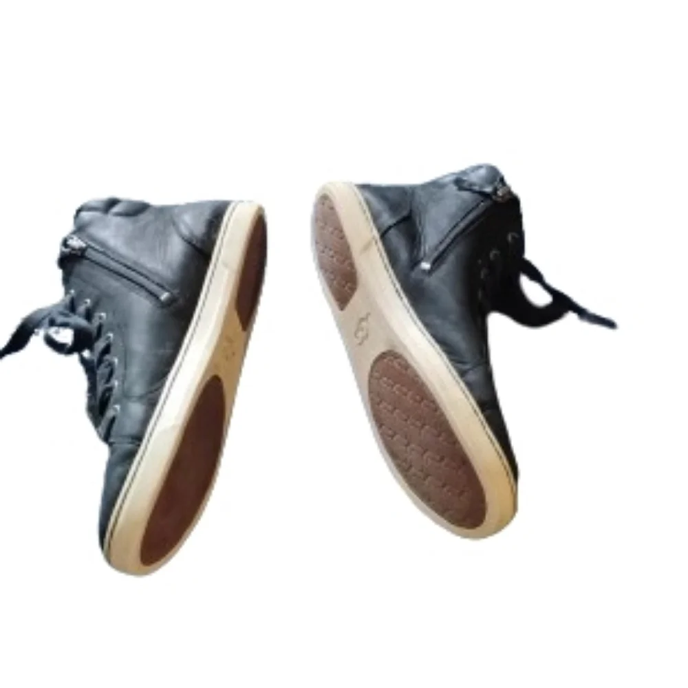 UGG Womens Gradie High Top Black Leather Sneakers Sz 8.5